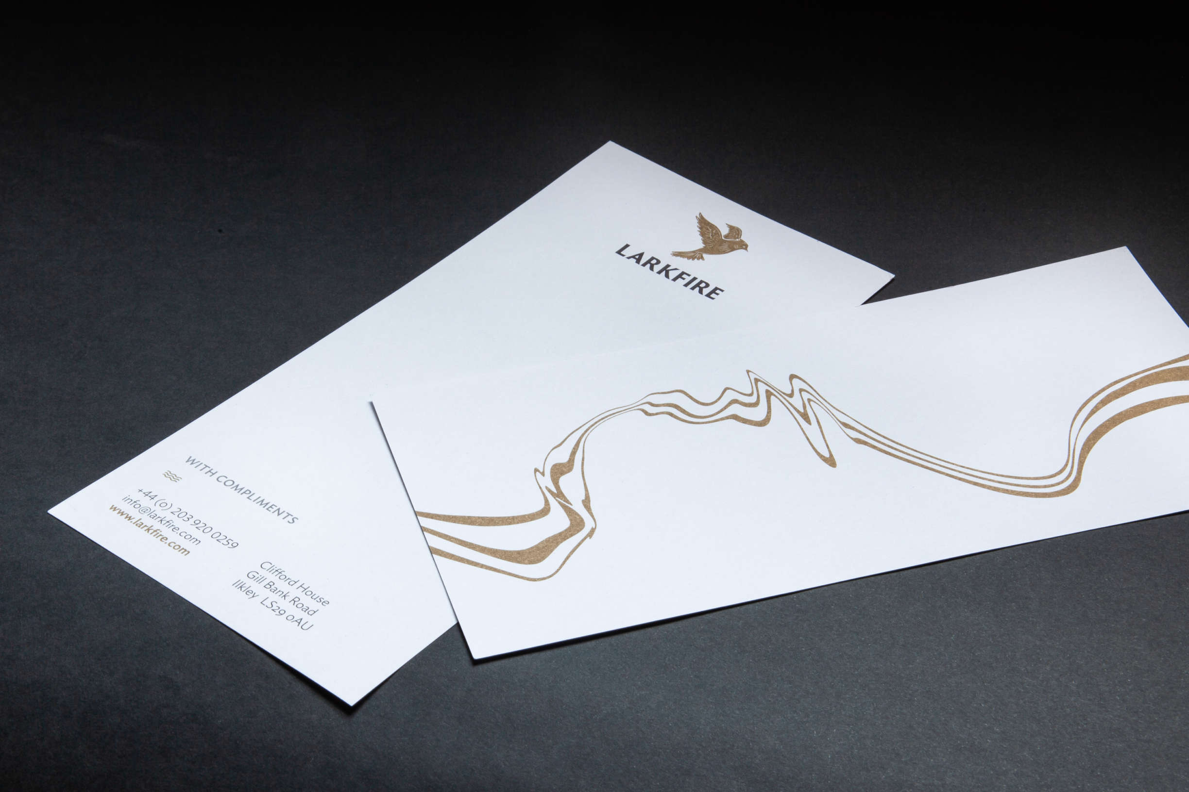 Larkfire-compliment-slips